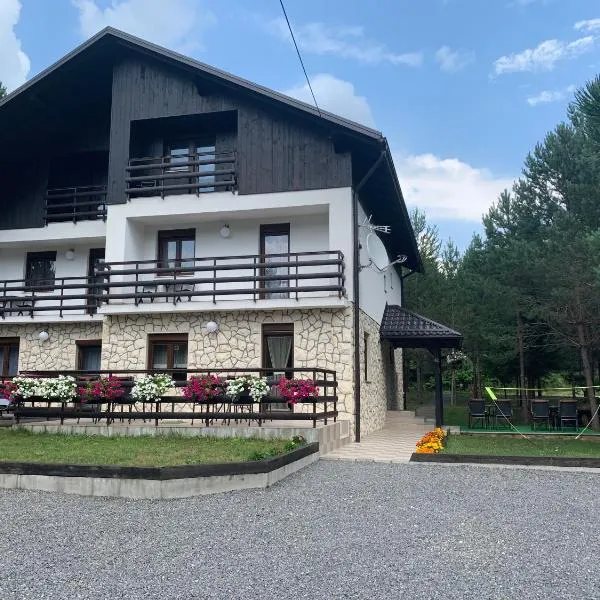 Apartmani Zeder Plitvička jezera，位于科雷尼察的酒店