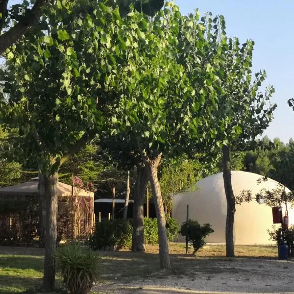 Camping Torre Mucchia，位于奥托纳的酒店