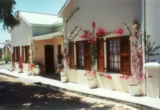 Bougain Villa Guesthouse，位于艾伯特王子镇的酒店