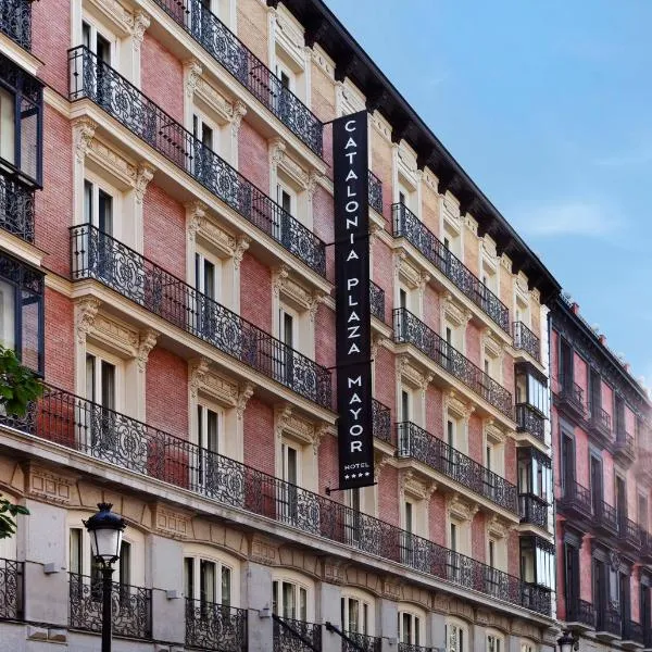 梅耶广场加泰罗尼亚酒店，位于马德里的酒店