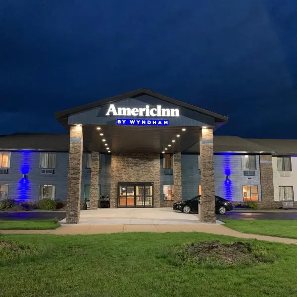 AmericInn by Wyndham Prairie du Chien，位于Marquette的酒店