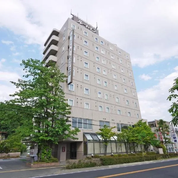 HOTEL ROUTE-INN Ueda - Route 18 -，位于Tomi的酒店