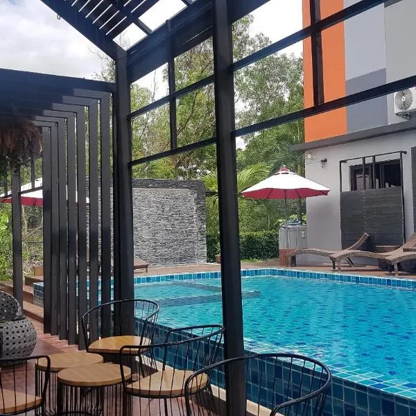 Baan Bangkok 97 Hotel，位于巴吞他尼的酒店