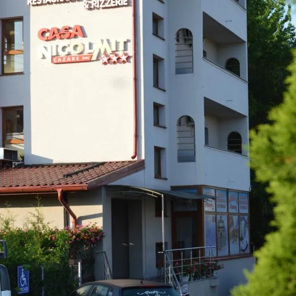 Complex Ramiro，位于Zvoriştea的酒店