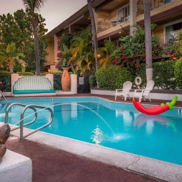 胡椒树精品厨房一室公寓 - 阿纳海姆 ，位于安纳海姆的酒店