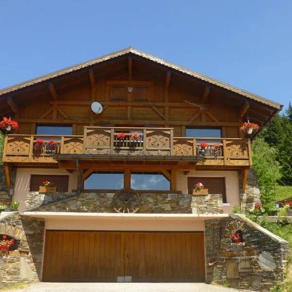 Les Saisies coté Légette appartement dans chalet LE NEPAL，位于La Dray的酒店