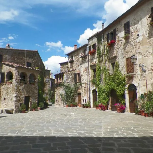 Castel diVino - Piazza del Castello，位于蒙特梅拉诺的酒店