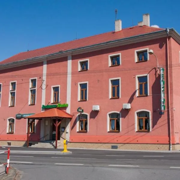 Penzion SLANINA，位于Kravaře的酒店