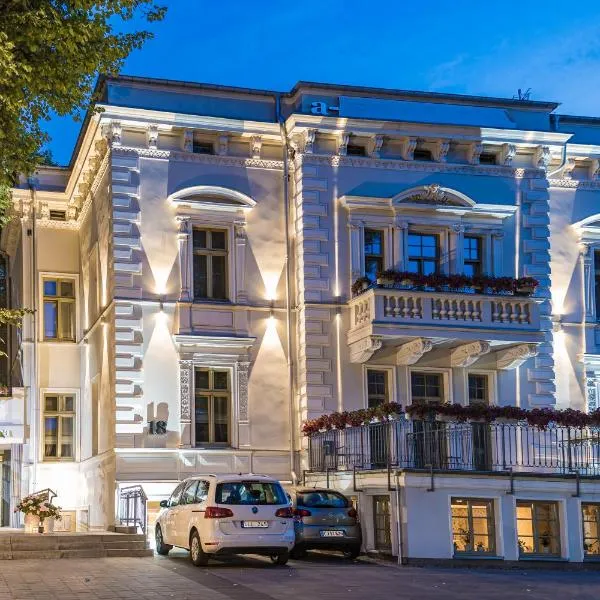 Hotel Willa Flora，位于什切青的酒店