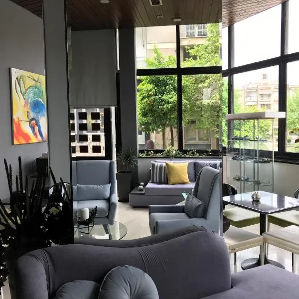 利瓦迪亚酒店，位于莱瓦贾的酒店