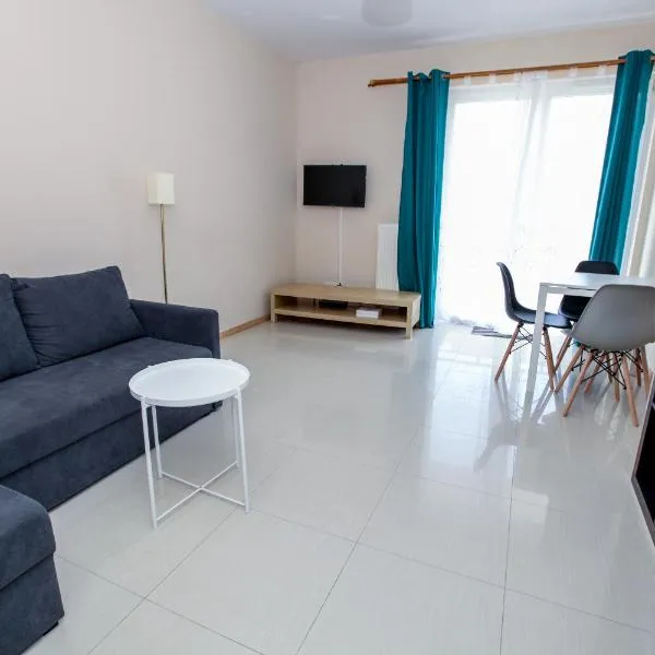 Fresh Green Kabaty apartment 4，位于华沙的酒店