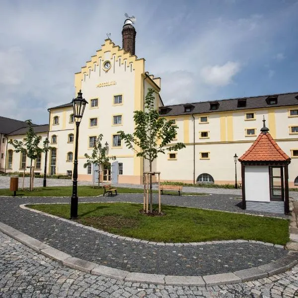 尤里皮酒店，位于Krušovice的酒店