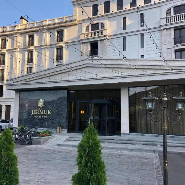 Jermuk Hotel and SPA，位于杰尔穆克的酒店