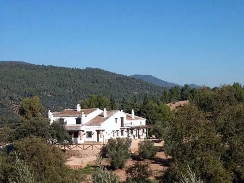 Casas Rurales La Loma Del Carrascal，位于奥尔诺斯的酒店