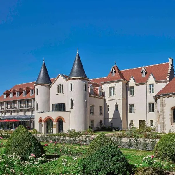 Château Saint-Jean, Relais & Châteaux，位于Verneix的酒店