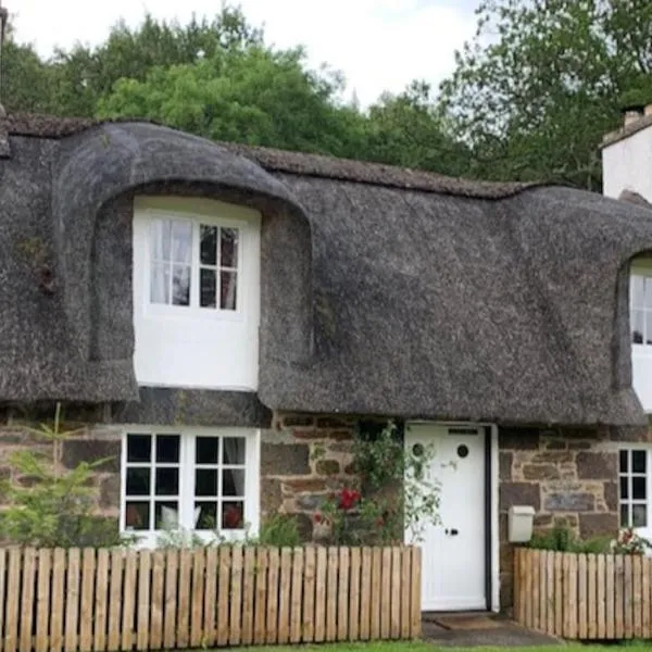 Glencroft A Fairytale Highland Cottage，位于阿伯费尔迪的酒店