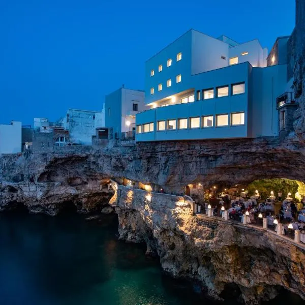 Hotel Grotta Palazzese，位于滨海波利尼亚诺的酒店