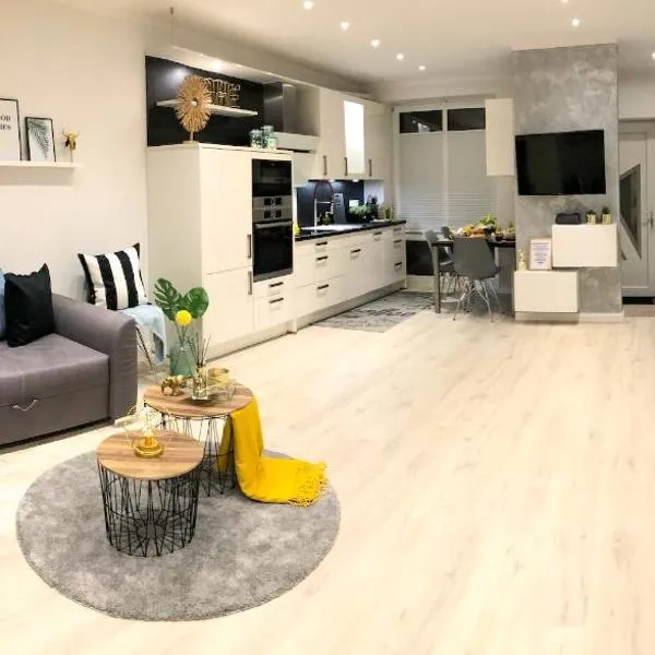 Ferienwohnung Domizil am Delft Emden，位于埃姆登的酒店