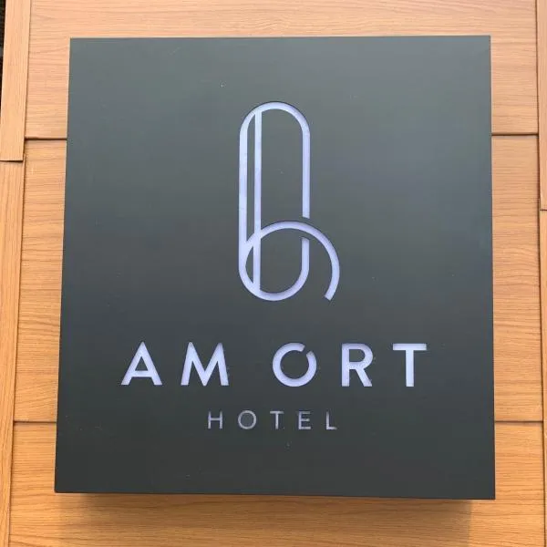 Am Ort Hotel，位于Yŏsu的酒店