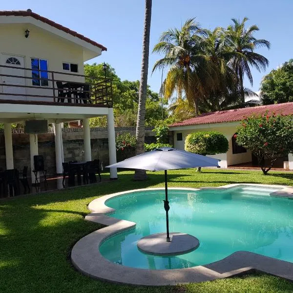 Rancho villas de alicia，位于Hacienda La Calzada的酒店