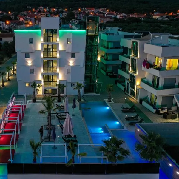 Boutique Residence Cosmopolis，位于比比涅的酒店