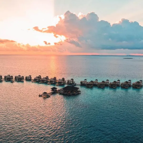 Angsana Velavaru In-Ocean Villas - All-Inclusive SELECT, Book Now & Enjoy 20 percent off Seaplane Transfer for Stays in 2025，位于妮兰朵南环礁的酒店
