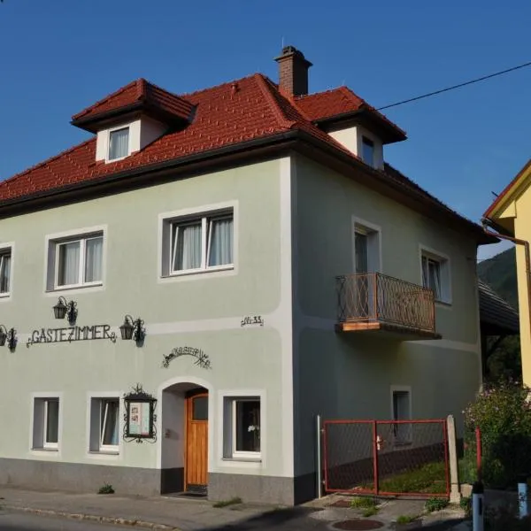 Gästehaus Geigenbauer，位于Micheldorf in Oberösterreich的酒店