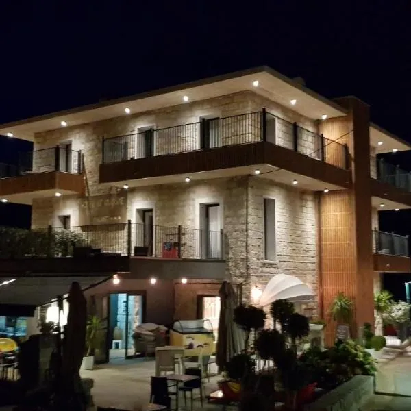 旅游酒店，位于Serra-di-Scopamene的酒店
