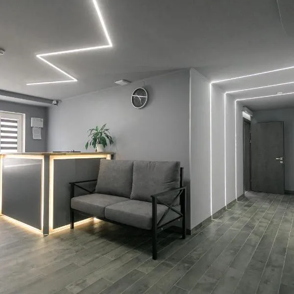 Motel Sun Lit，位于伊万诺-弗兰科夫斯克的酒店
