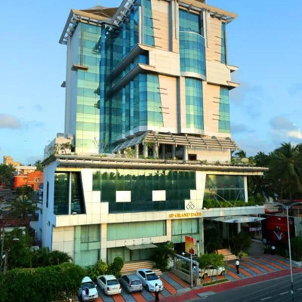 SP格兰德戴斯酒店，位于Vellanād的酒店