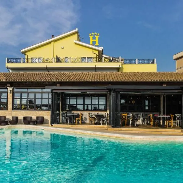 缇伦诺别墅酒店，位于Monte Romano的酒店