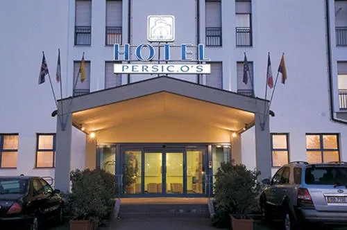 佩西科酒店，位于Ponte Samoggia的酒店