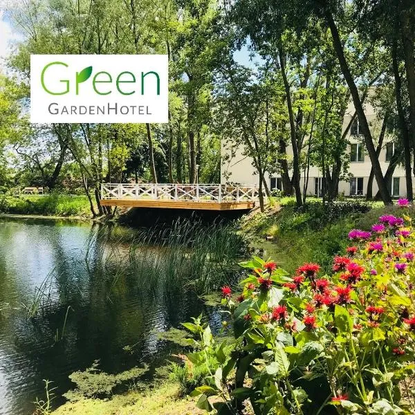 Green GardenHotel，位于拉辛的酒店