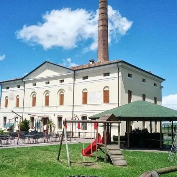 Ristorante Alloggio Ostello Amolara，位于Cavanella Po的酒店