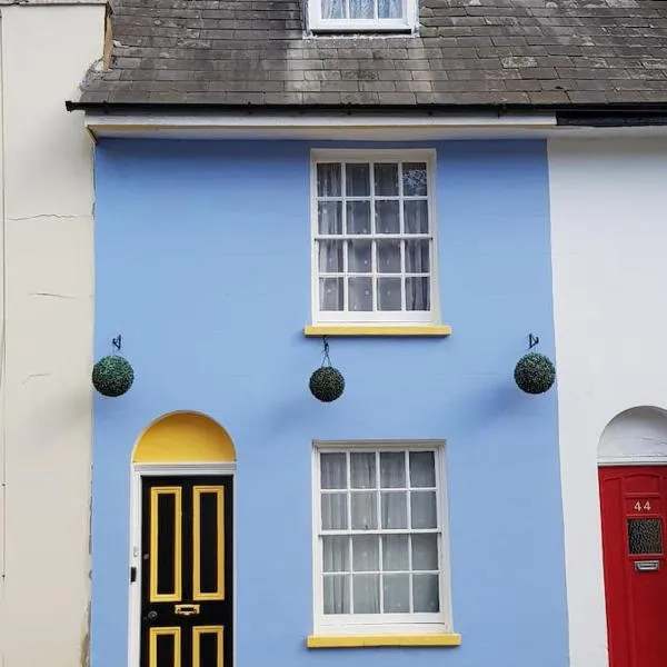 Charming grade 2 listed house，位于坎特伯雷的酒店