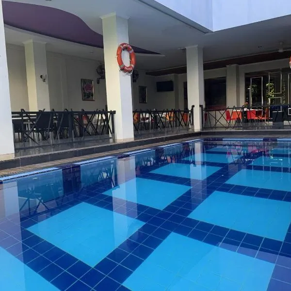 Pacific Hotel Ambon，位于Latuhalat的酒店