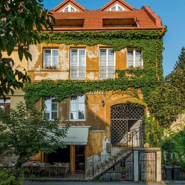 卡普迪姆精品酒店，位于Ruská Nová Ves的酒店