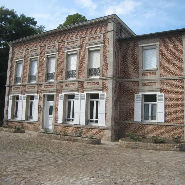 La KEFOISE，位于Fouquières-lès-Lens的酒店