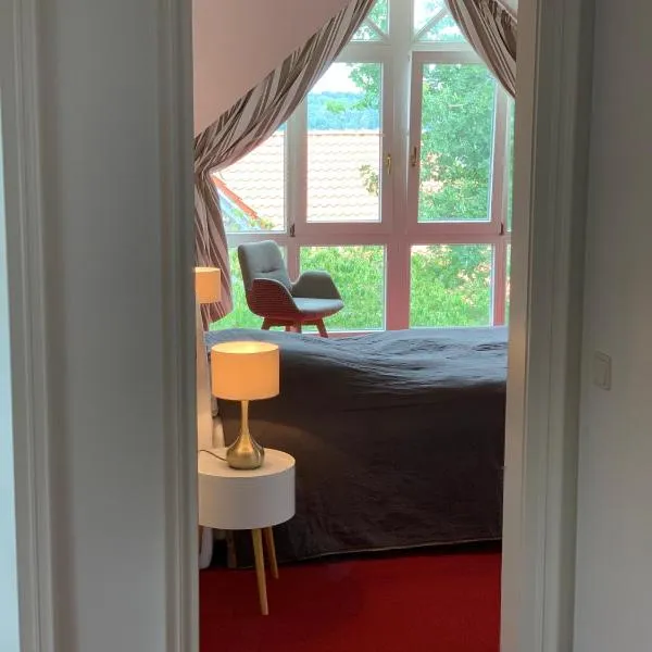 Familiensuite in Villa，位于希尔德斯海姆的酒店