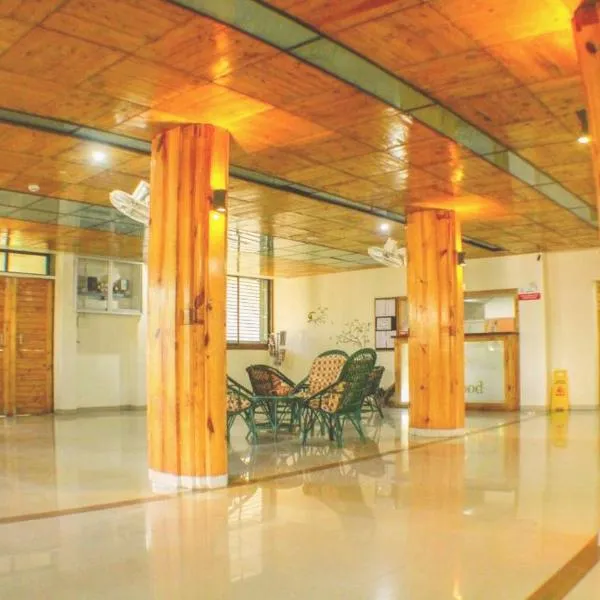 Rainwood Residency，位于Thākurvādi的酒店