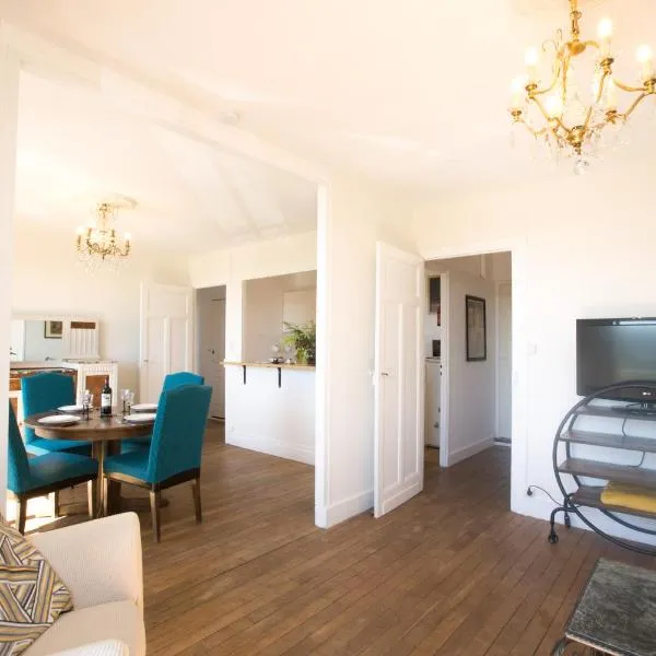 Bellevue appartement，位于Saint-Cyr-la-Roche的酒店