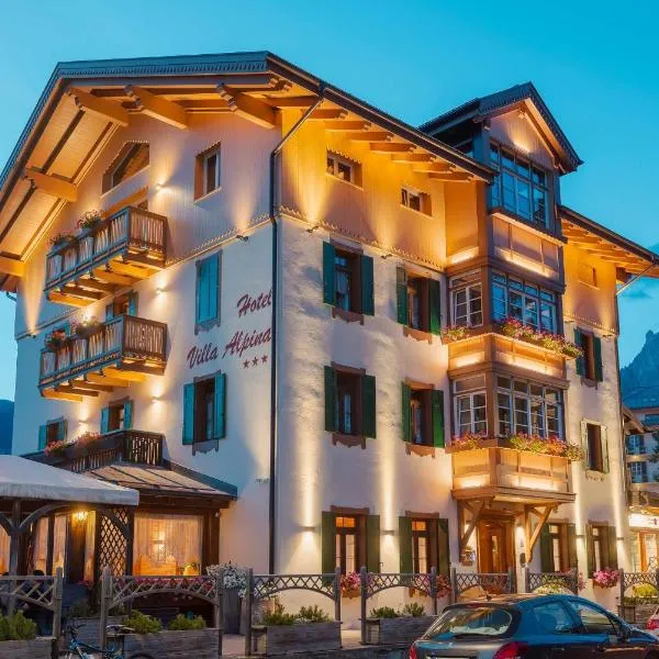 Hotel Villa Alpina ***S，位于科尔蒂纳丹佩佐的酒店