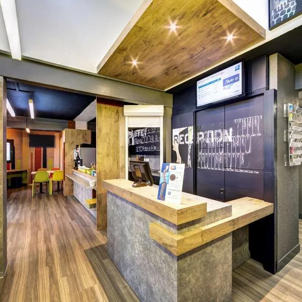 卡昂纪念宜必思快捷酒店，位于凯恩的酒店