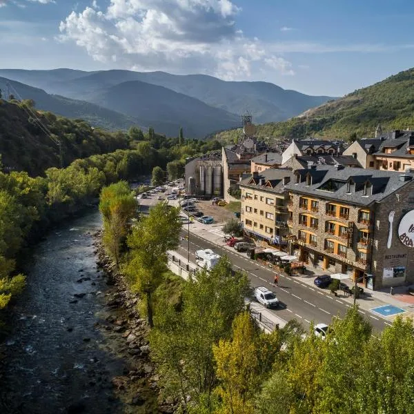 Hotel Restaurant Les Brases，位于索特的酒店