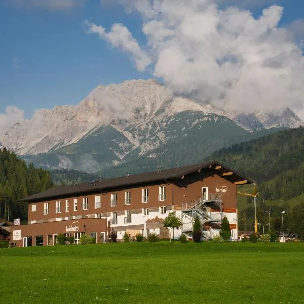 Fairhotel Hochfilzen B&B，位于霍赫菲尔岑的酒店