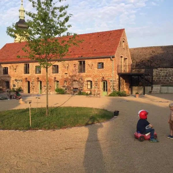 Ferienhaus am Schloss Meseberg，位于Meseberg的酒店