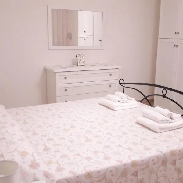 Domuspes，位于Sedilo的酒店