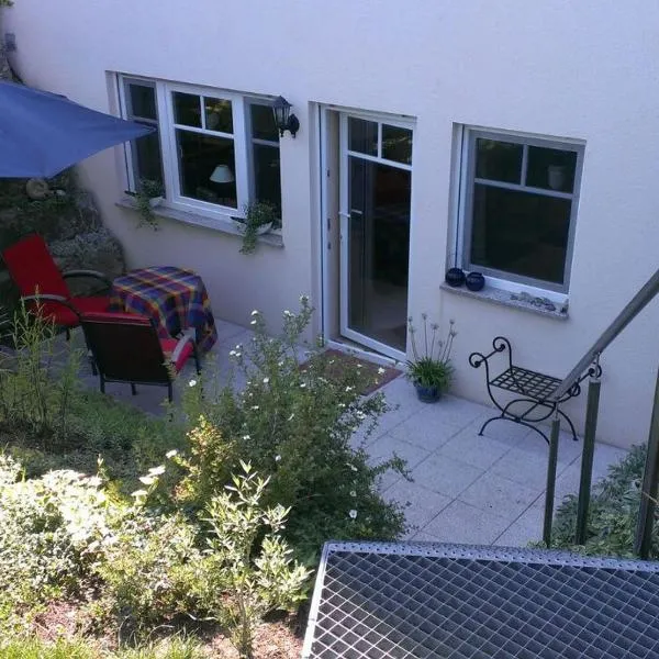 Ferienwohnung Schwanbergblick，位于Mainbernheim的酒店