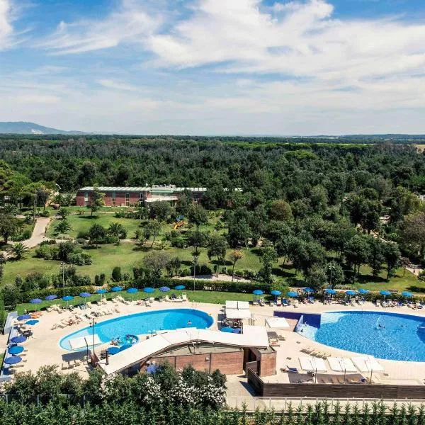 TH Tirrenia - Green Park Resort，位于Guasticce的酒店