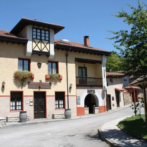 拉卡瑟纳德安特拉戈酒店，位于Celleruelo的酒店